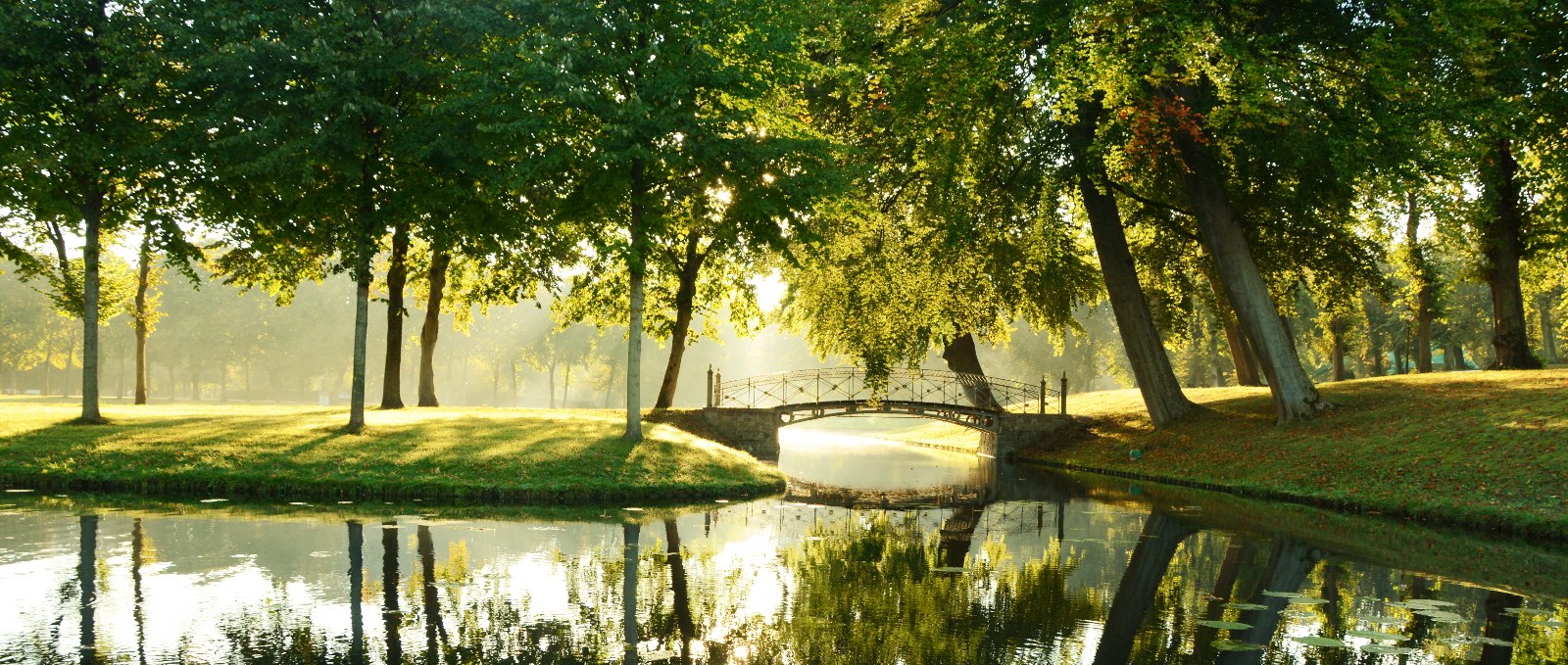 Alley and bridges in the castle gardens of Schwerin, © Tourismusverband Mecklenburg-Schwerin