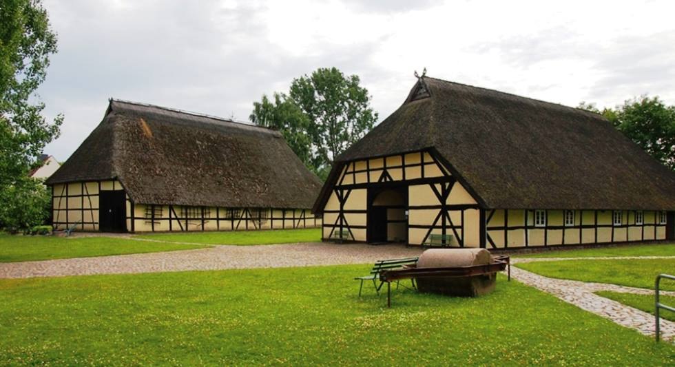 Folklore museum in Schönberg - open-air facility Bechelsdorfer Schulzenhaus, © Volkskundemuseum in Schönberg