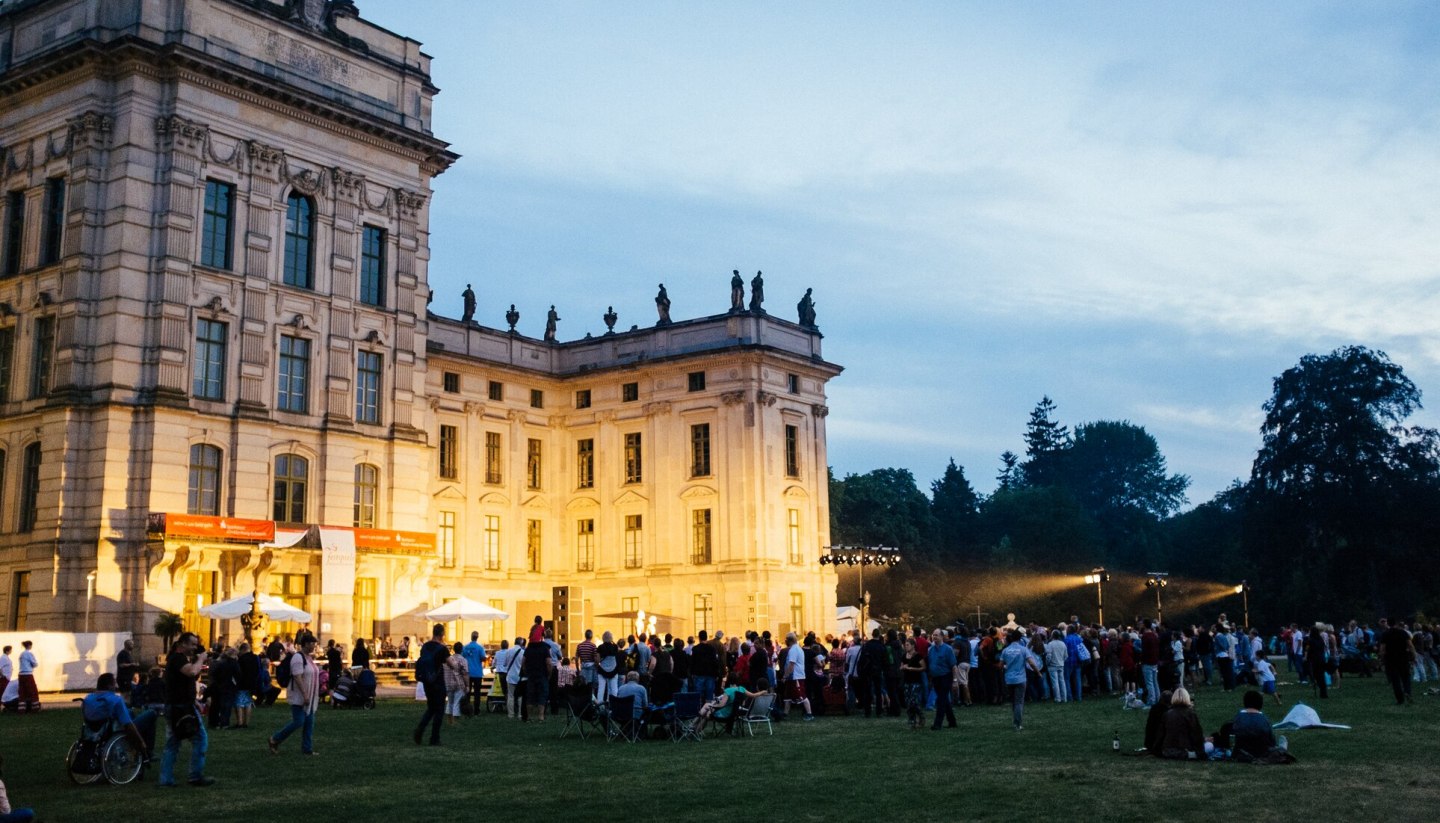 View of the open-air &quot;Kleines Fest im großen Park&quot; in Ludwigslust., © TMV/Roth