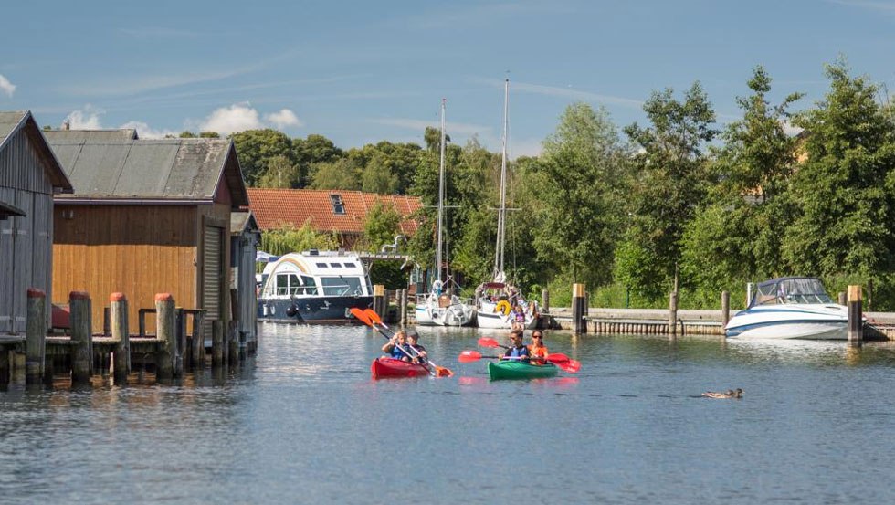 A nice opportunity to get to know Plau am See from the water: rent a canoe or kayak., © Monty Erselius