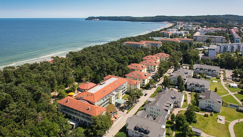 Deep under the small dune forest slumbers healing thermal water, © Seehotel BINZ-THERME Rügen