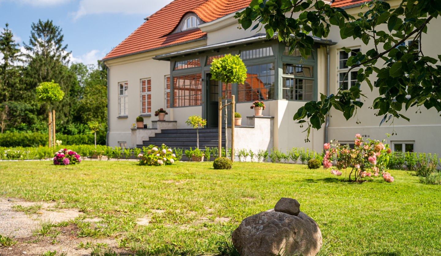 Exterior view Zahren Manor, © DOMUSImages