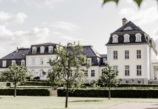 Main building Groß Plasten Castle, © Finn Steen