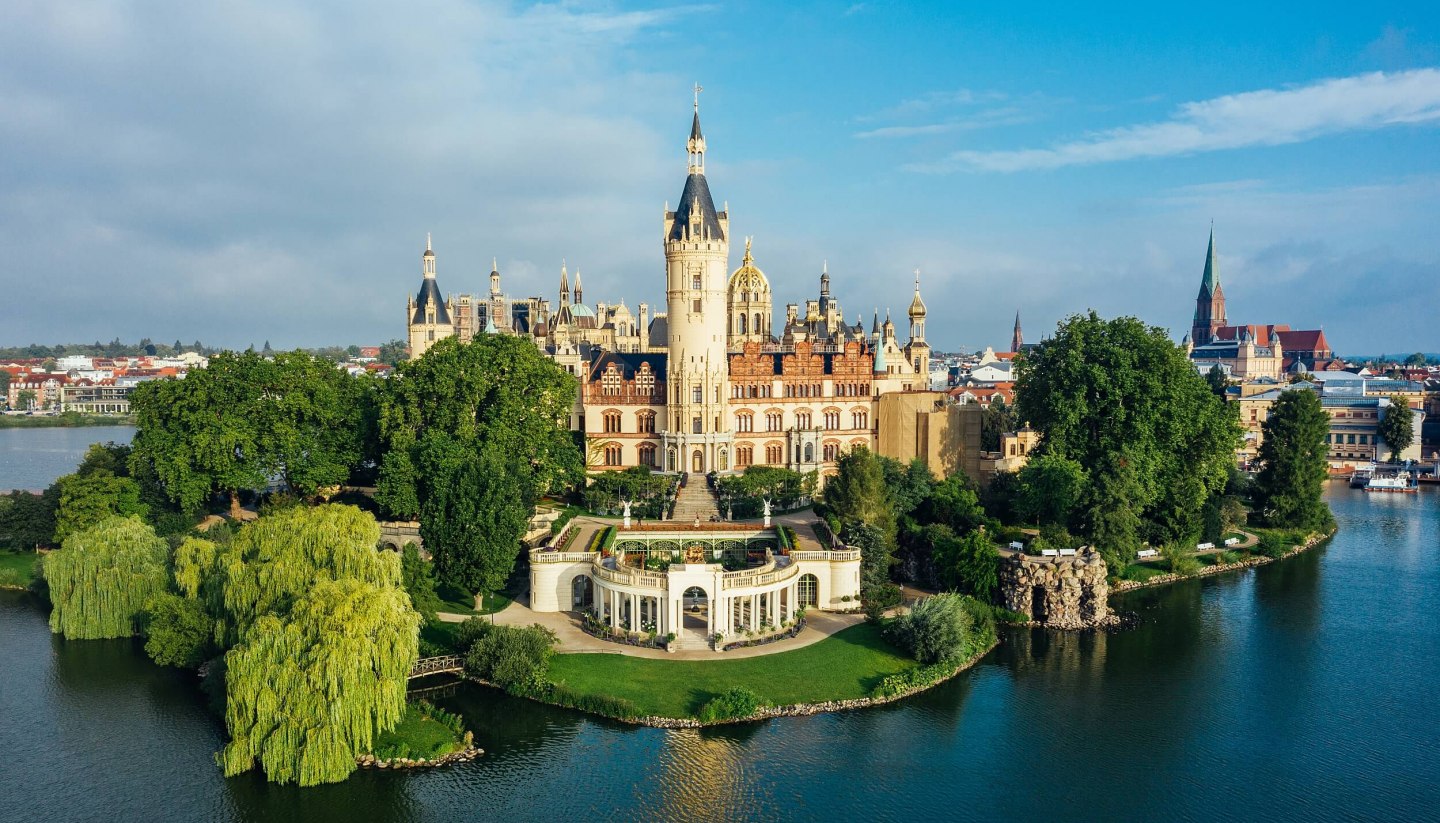 A bird's eye view of Schwerin Castle., © TMV/Gänsike