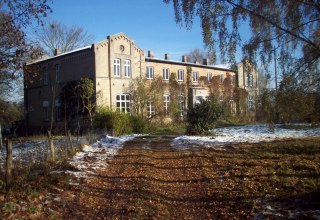 Diedrichshof manor house in winter, © Sphinx ET