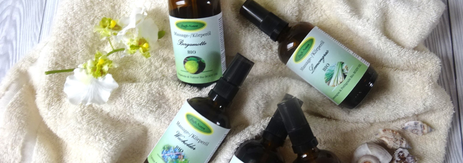 Organic plant oils, enriched with various essential oils, © Duft-Noten Ziolkowski