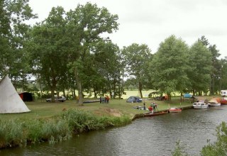 Idyllically situated in the middle of the beautiful Lewitz region - the Lewitzcamp-Garwitz, © Lewitzcamp-Garwitz/Gurtler