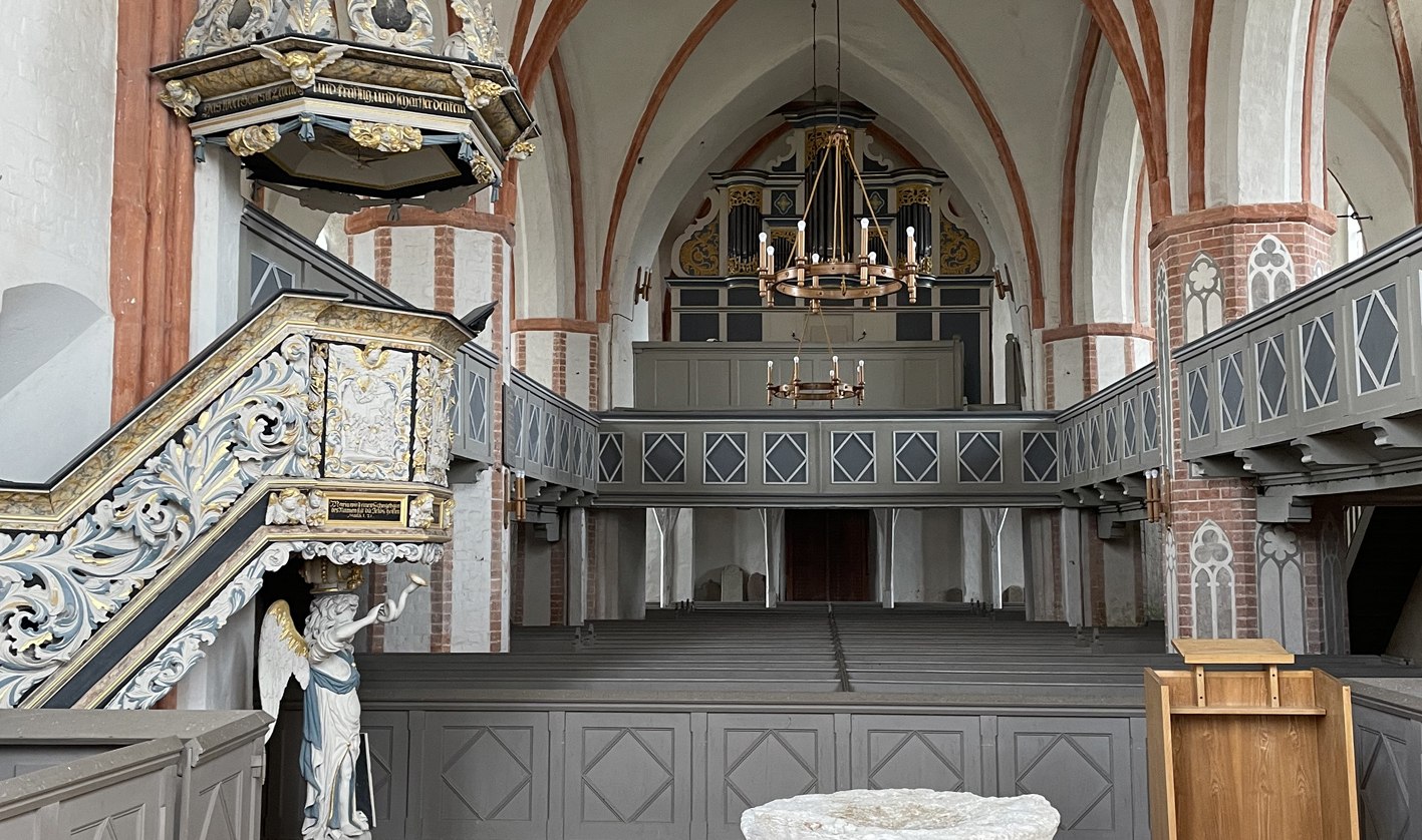 Village church Saal inside, © Südliche Boddenküste