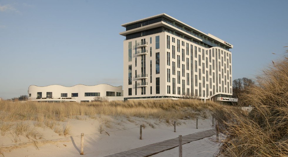 Exterior view of the a-ja Warnemünde. The resort., © a-ja Resort Warnemünde