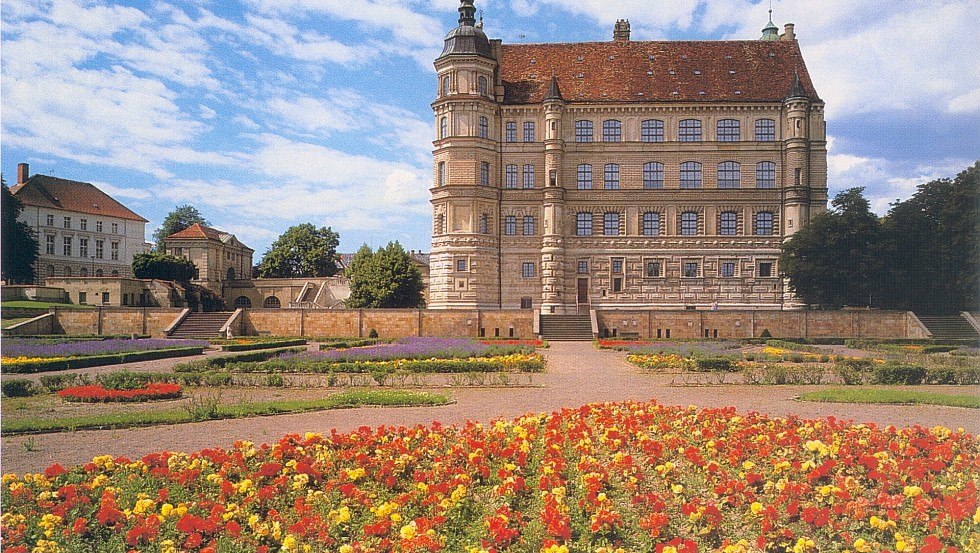 View castle garden, © Stadt Güstrow