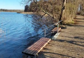 Kneipp water treading facility directly in the Krakow lake, © Touristinformation