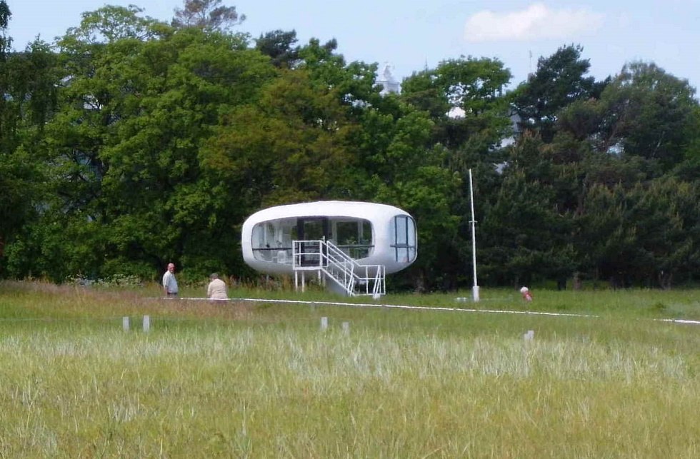 Rescue tower at the beach entrance 6 - today a branch of the registry office in Binz, © Tourismuszentrale Rügen