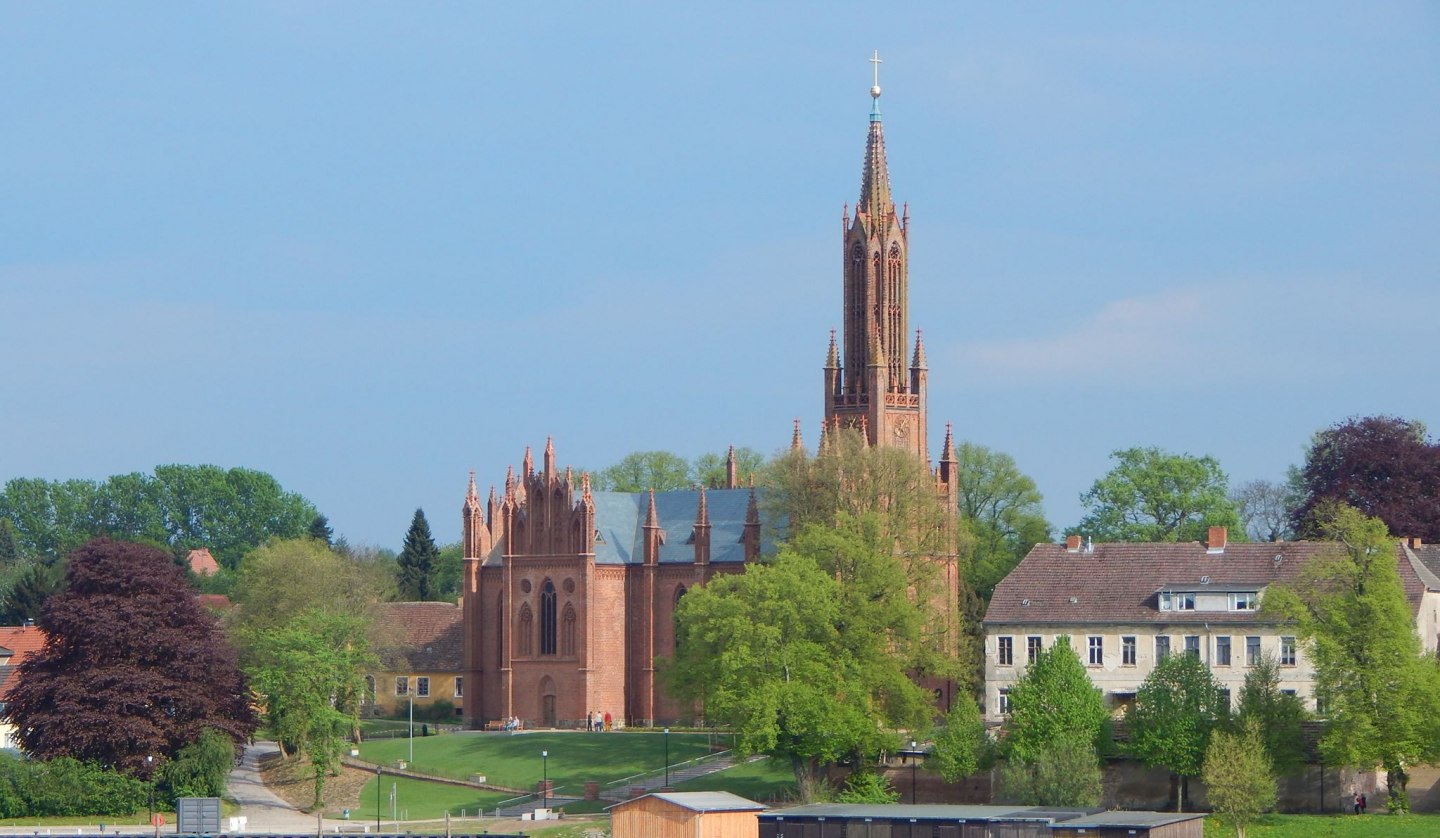 Monastery church - water view, © Kathleen Stutz