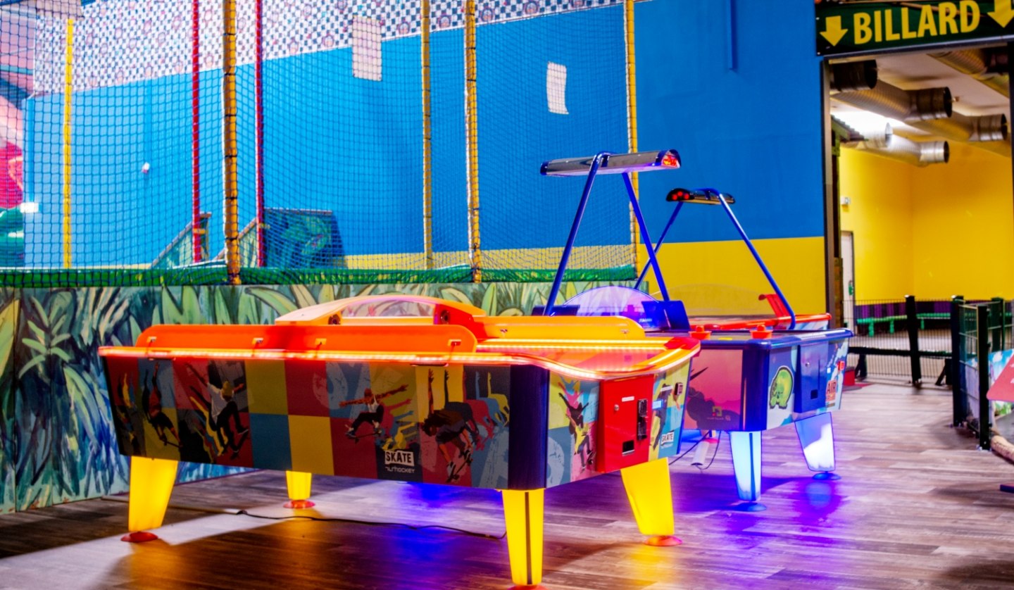 Air field hockey tables, © Antje Viergutz