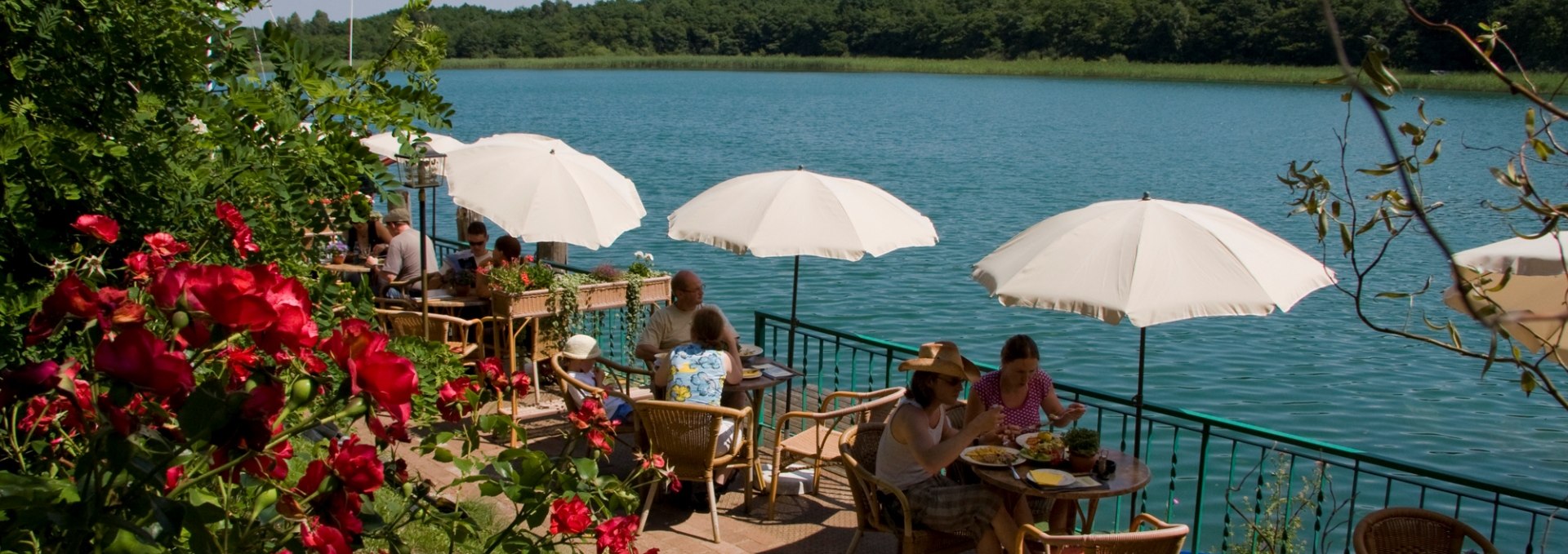 View of the water from the lake terrace, © Altes Zollhaus