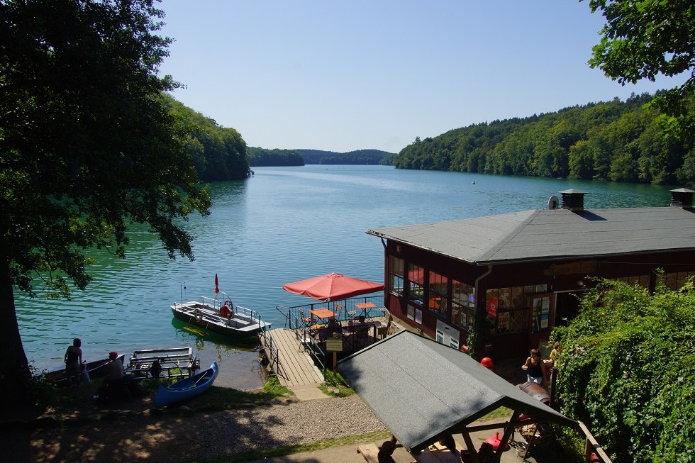 The Luzin ferry with ferry store and café, © Jens Böckmann