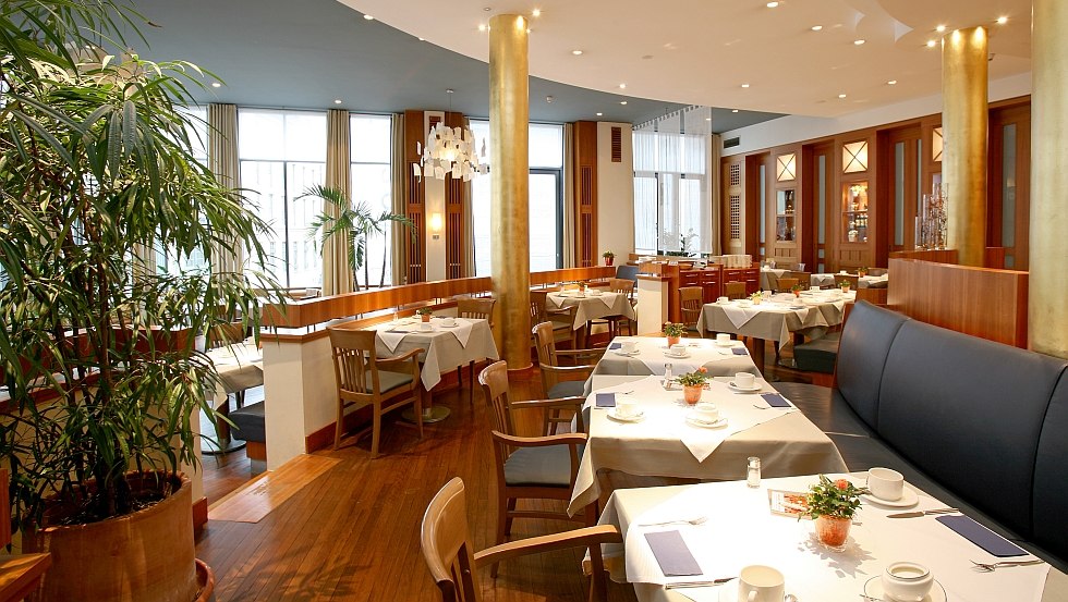 Reuters breakfast restaurant, in memory of the Mecklenburg novelist Fritz Reuter, © Steigenberger Hotel Sonne