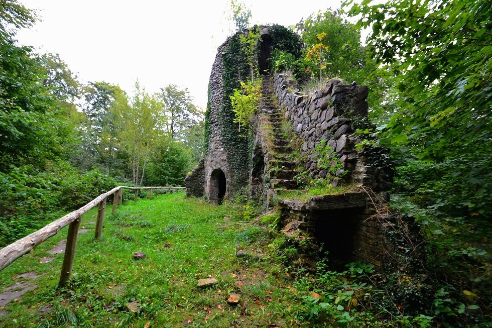 Picturesque ruin of the water tower in the forest park Semper., © Tourismuszentrale Rügen