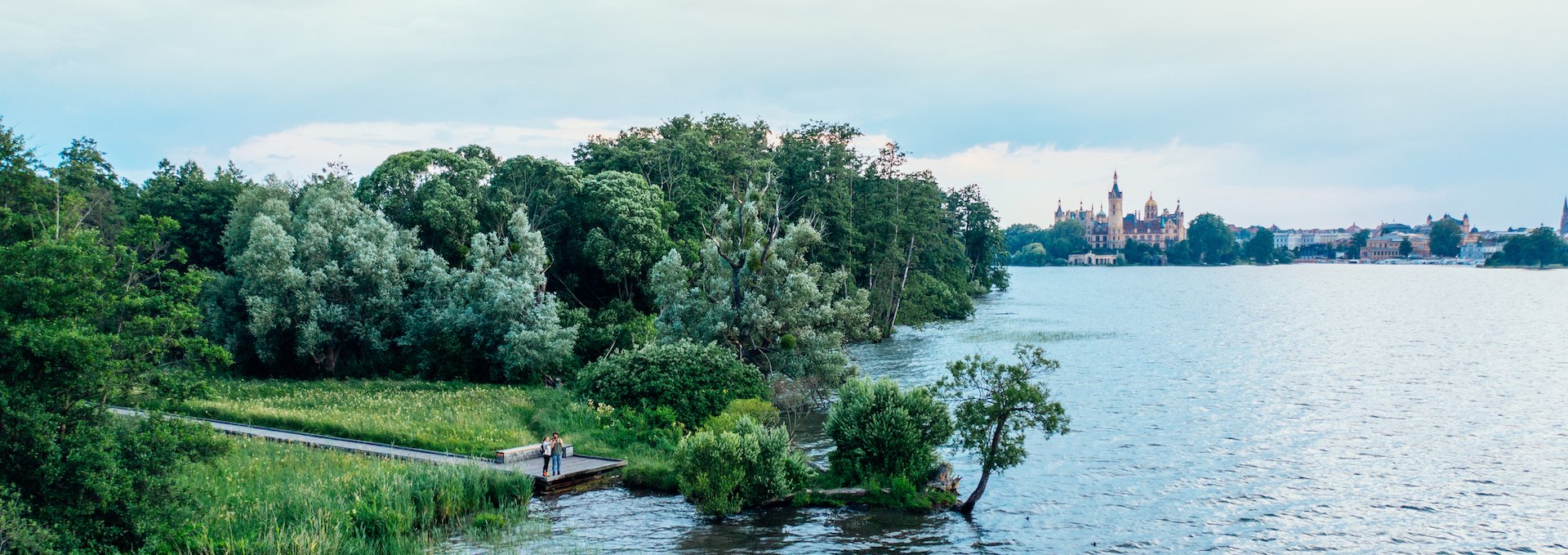 View of Schwerin Lake from the Nature Park Trail, © TMV/Gänsicke