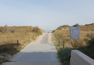 Accessible beach access 14 in Warnemünde, © TZRW