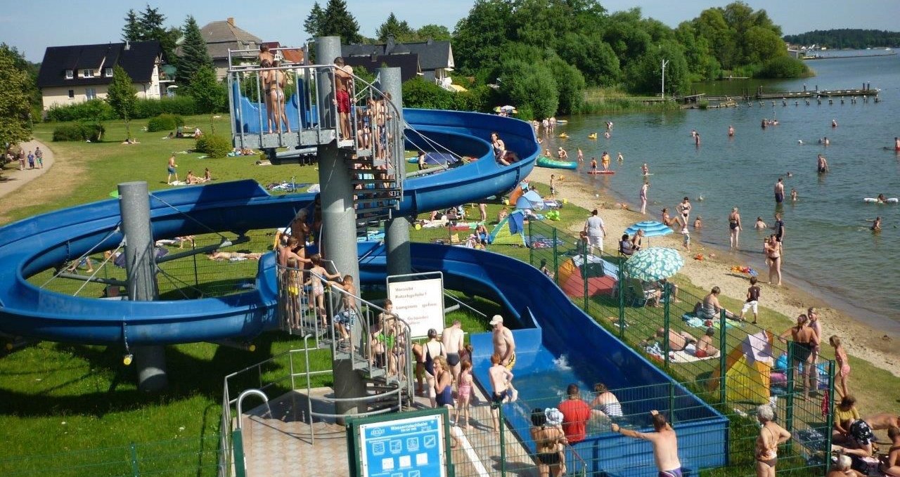 Water slide public pool, © Stadt Waren (Müritz)