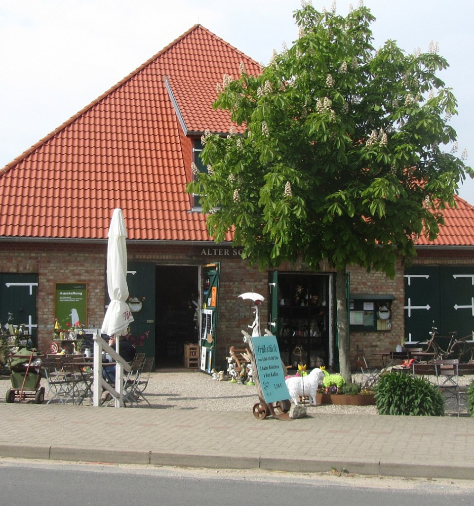 Exterior view of the old sheep barn in Basedow - café with small exhibition, © G. Marin-Ziegler