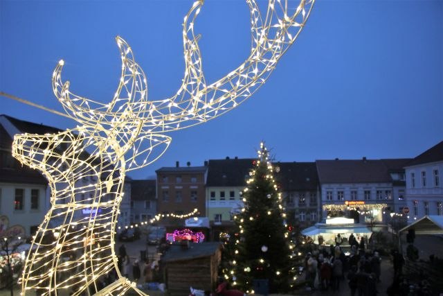 View of the Loitz Christmas market, © K. Vogel