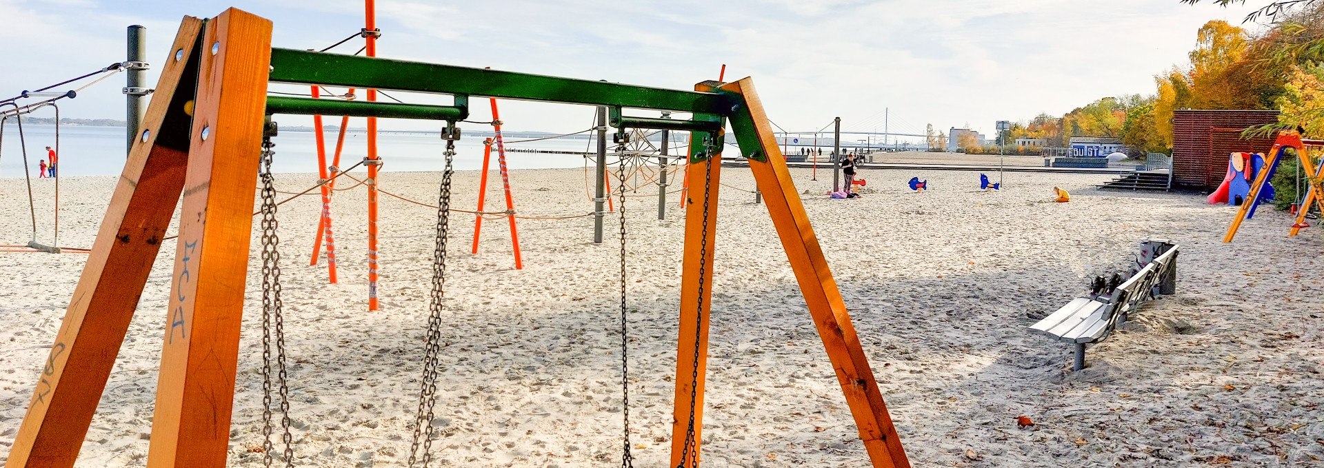 Children playground outdoor pool, © Tourismuszentrale Stralsund