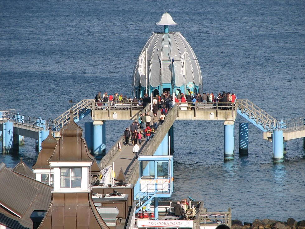 The diving gondola at the Sellin pier., © Tourismuszentrale Rügen