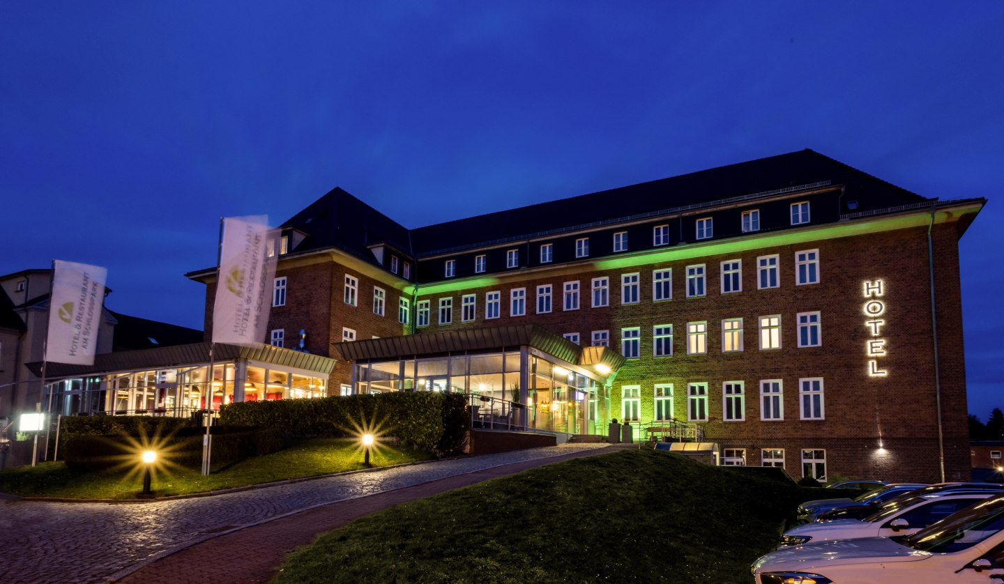 Exterior view of Hotel am Schlosspark, © Christina Czybik