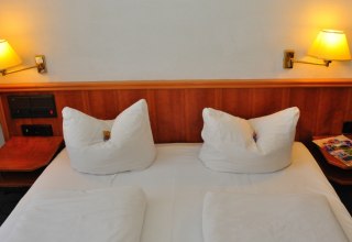 Double room in Brocki's Hotel Stadt Hamburg - Here you are right, a cozy room for your stay!, © Brocki´s Hotel Stadt Hamburg