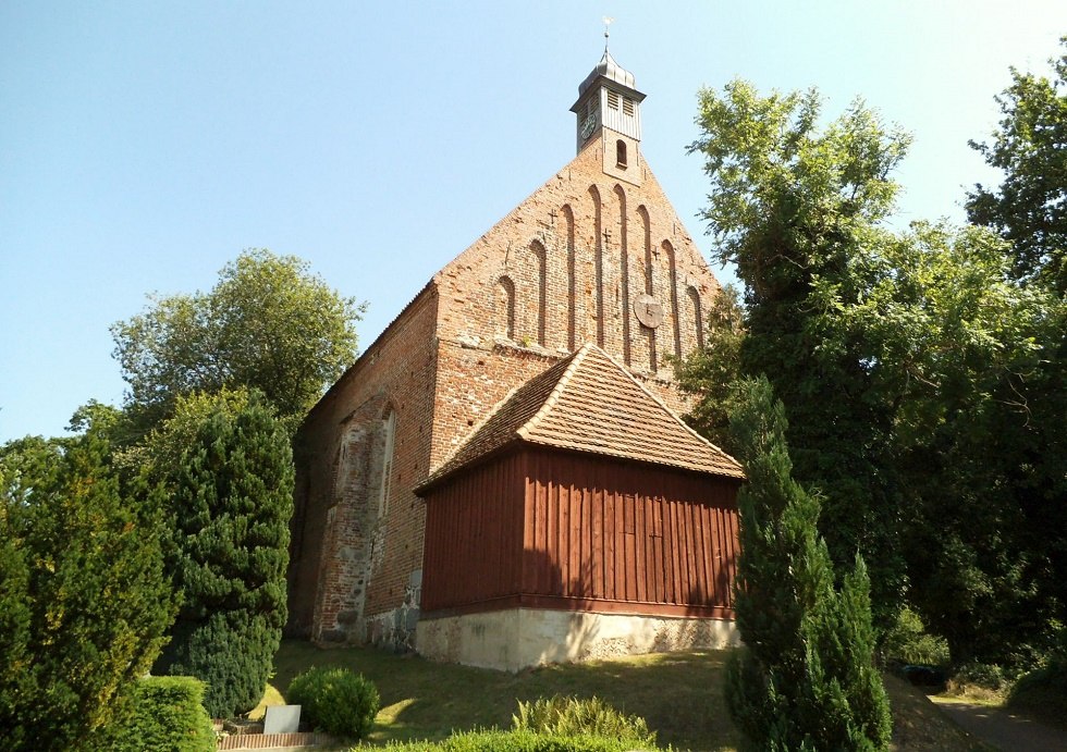 View of Gustow church, © Tourismuszentrale Rügen