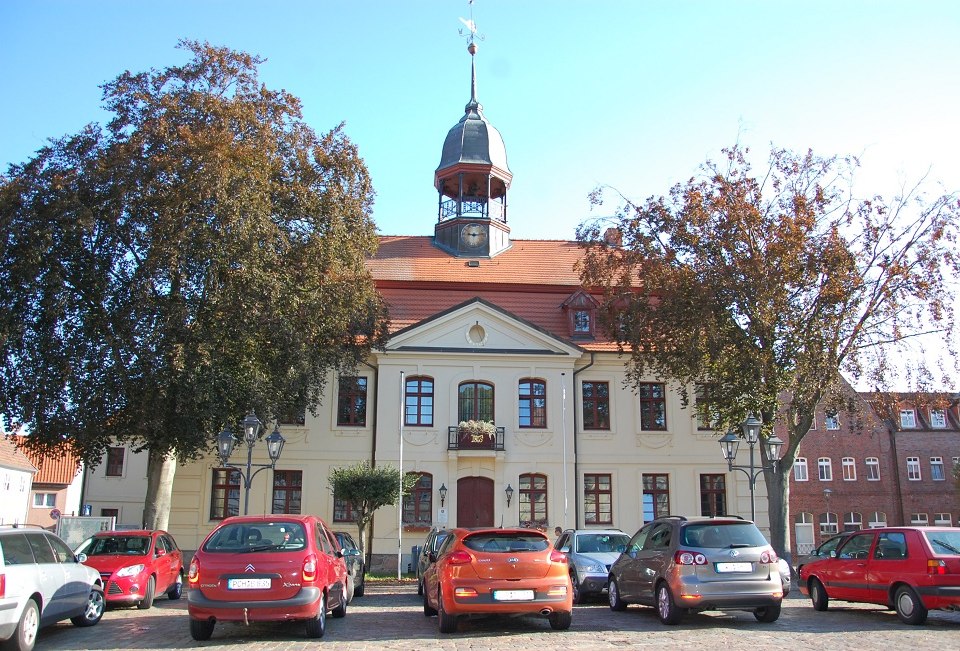 The town hall of Neustadt-Glewe., © Gabriele Skorupski