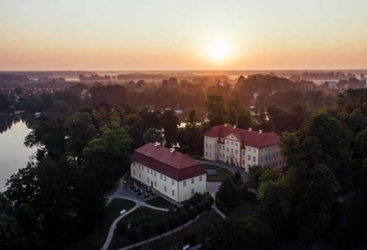 Mirow Castle at sunrise, © TMV/Gänsike