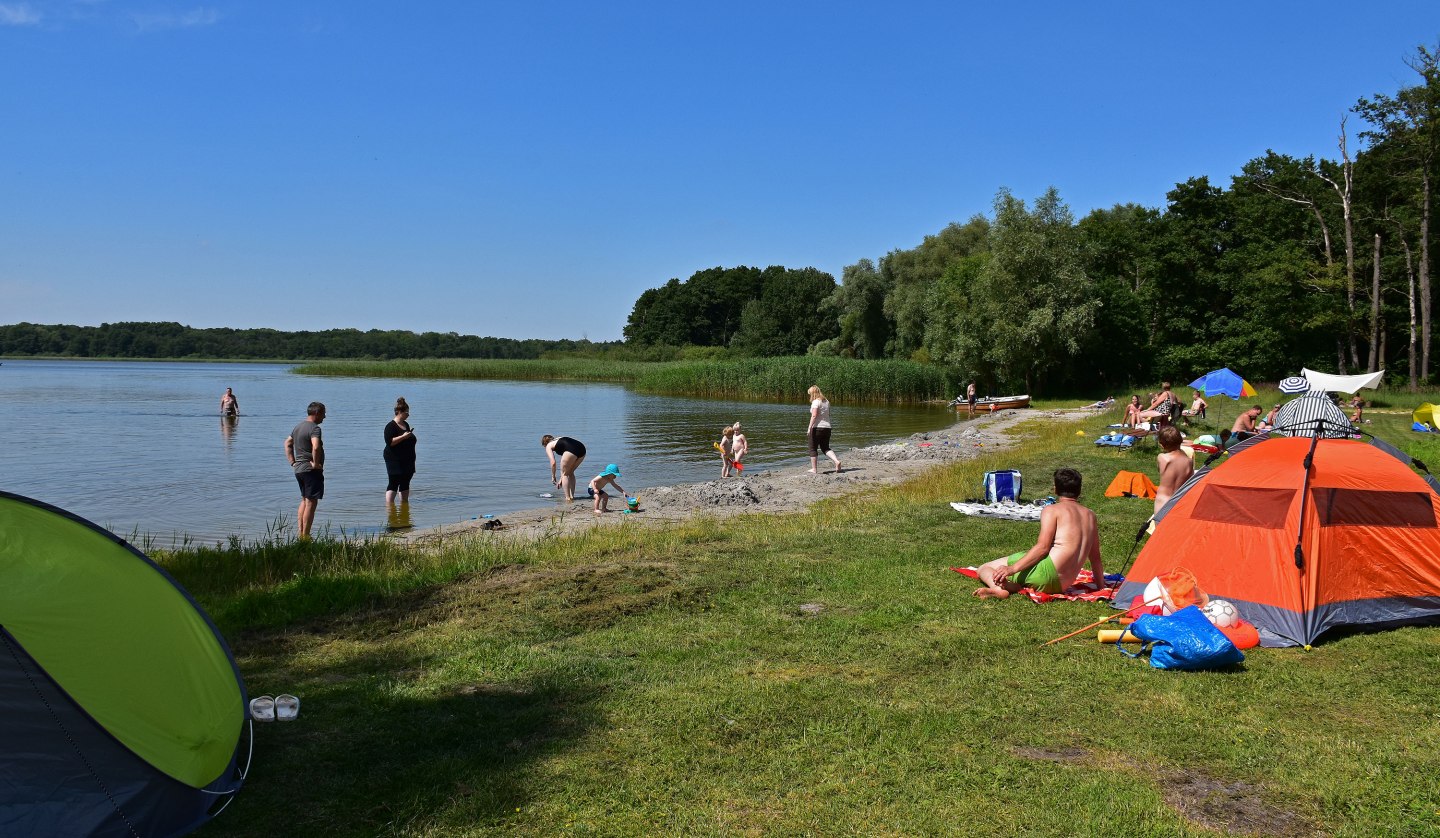 Campsite own beach, © Campingpark Seedorf