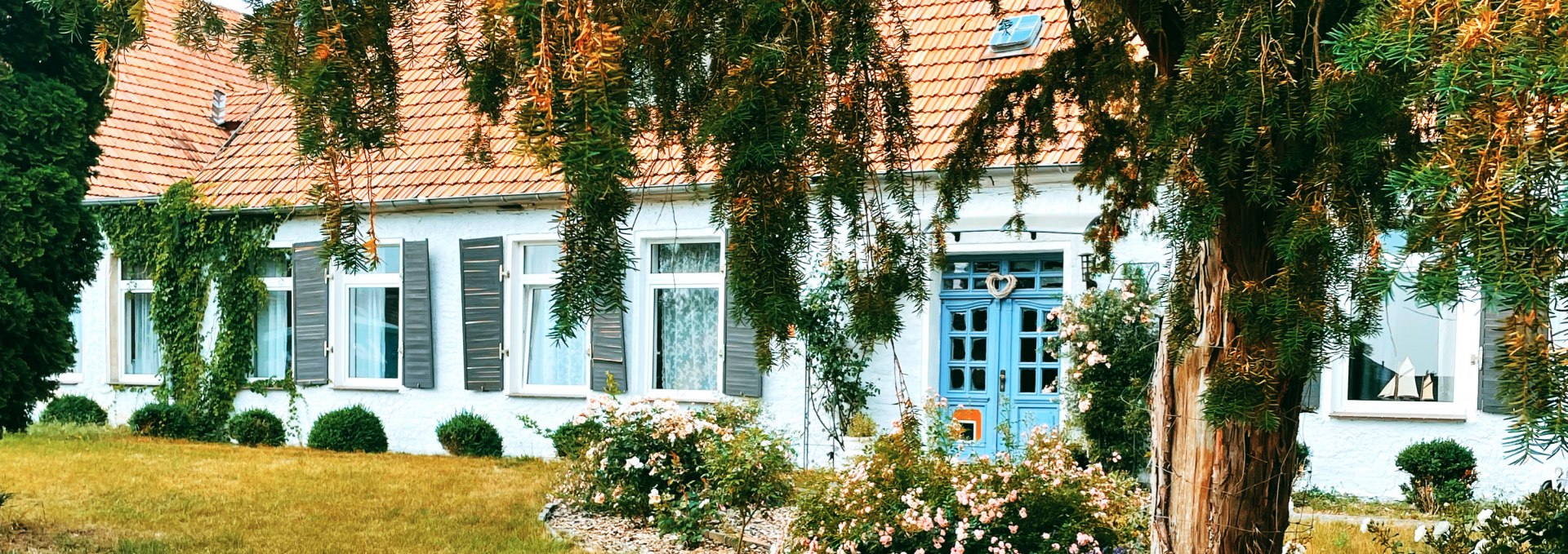 Exterior view manor house Boldekow, © Gutshaus Boldekow / Anja Thonig