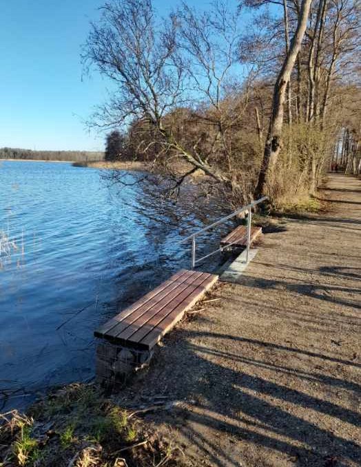 Kneipp water treading facility directly in the Krakow lake, © Touristinformation