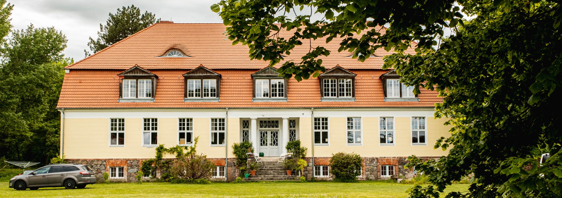 Exterior view Battinsthal manor house, © Lars Schönherr