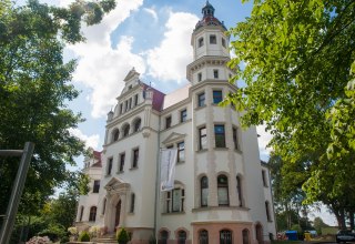 the castle in neo-renaissance style, © Frank Burger