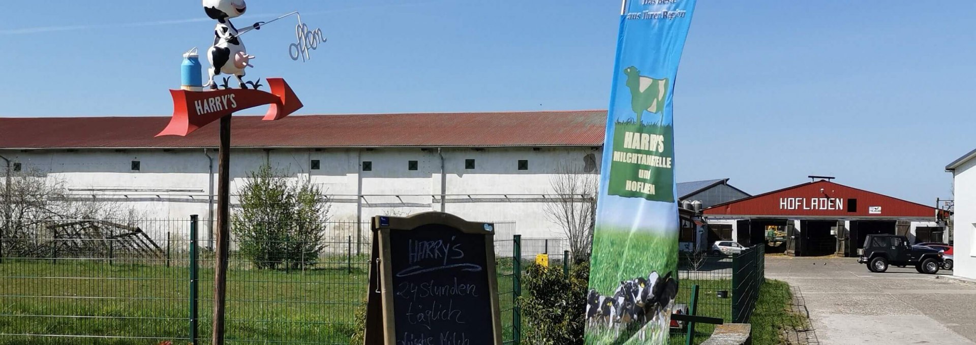 Harry's milk filling station and farm store, © Harrys Milchtankstelle