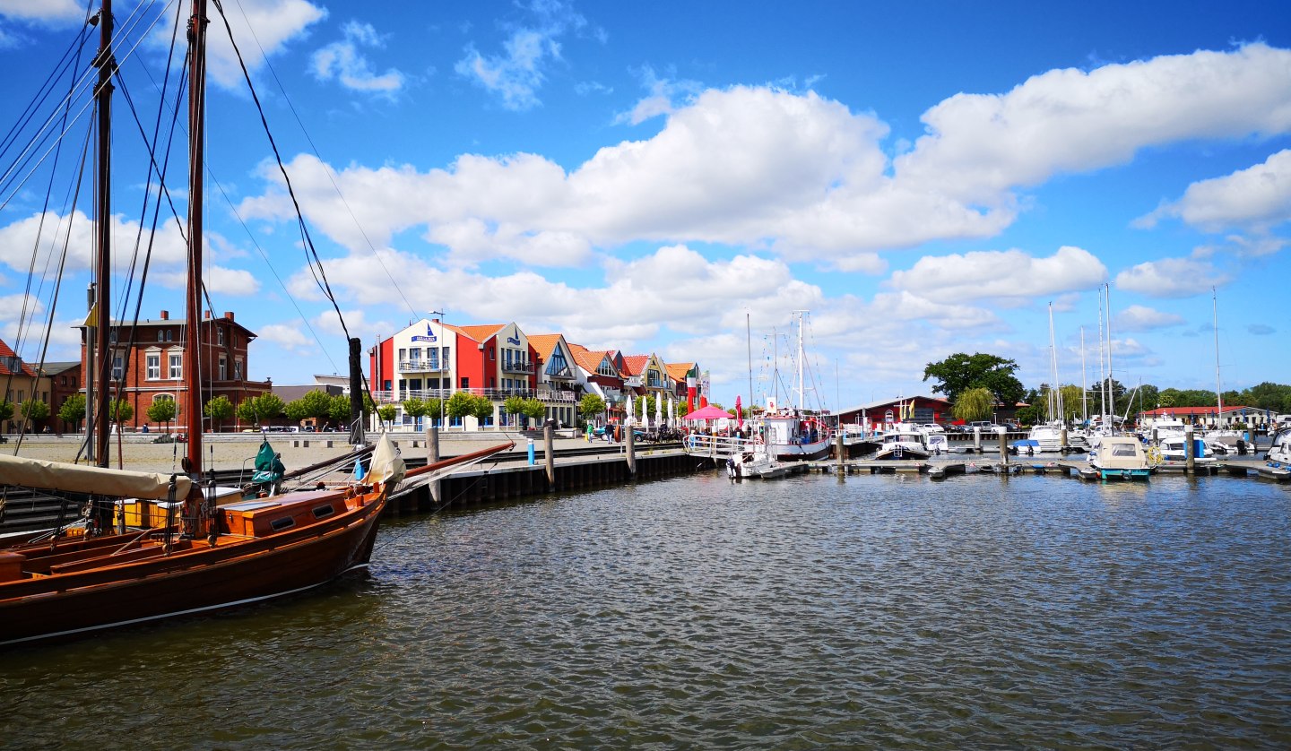 View from the water side to the city harbor Barth, © Stadt Barth, Paszehr