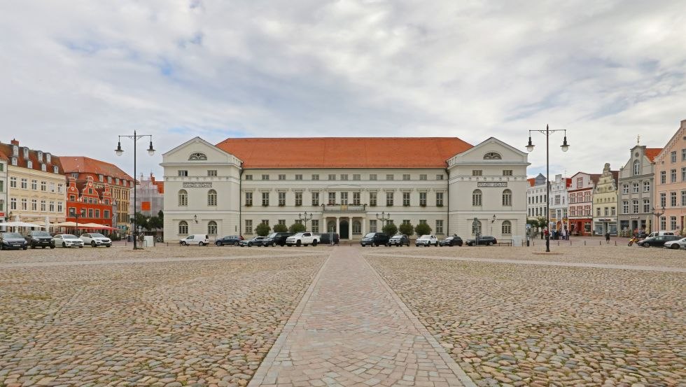 Market square with view of Wismar town hall, © TMV, Danny Gohlke