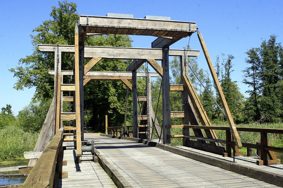 Wooden bascule bridge, © Sabrina Wittkopf-Schade