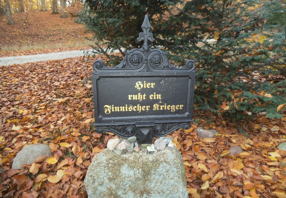 Tomb of the Finnish Warrior in Granitz, © Tourismuszentrale Rügen