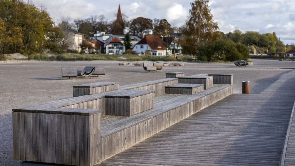 Wooden promenade on the beach of Altefähr, © Eigenbetrieb Hafen- und Tourismuswirtschaft Altefähr