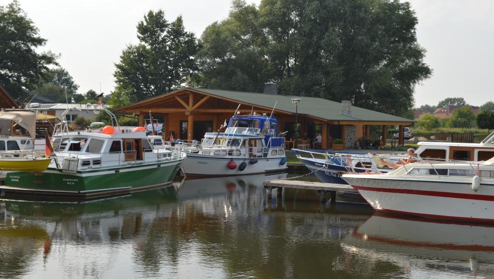 Camping and boat dock Eldena, © Eckhard Witte