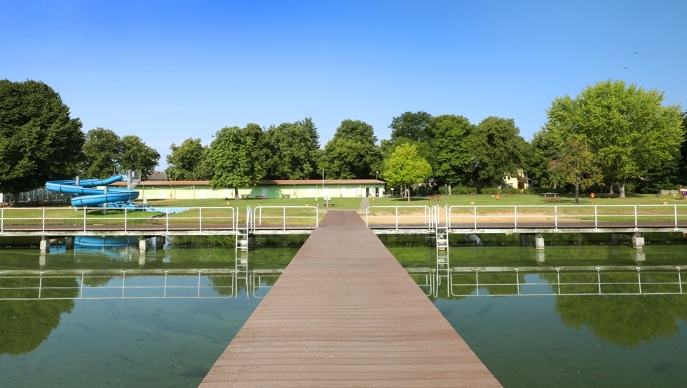 Outdoor pool at the Wockersee in Parchim, © TMV/Gohlke