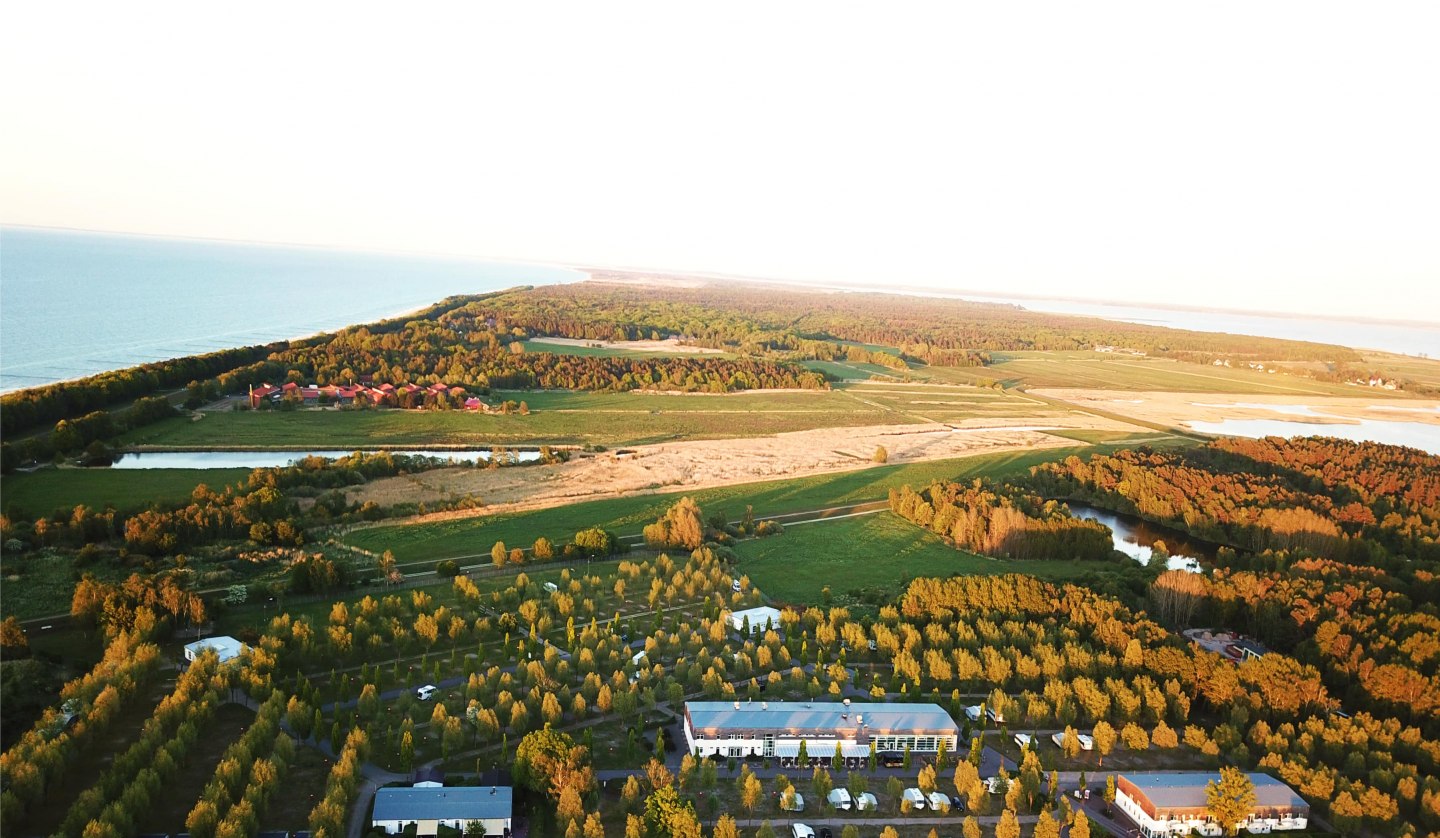 Aerial view Wellness Camp, © Andy Ennen