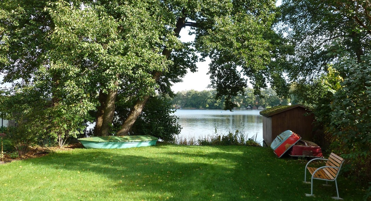 Sunbathing lawn, © Weigt