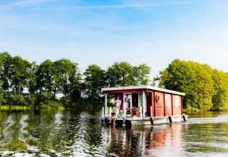 Travelling with the BunBo on the Müritz Arm in the Mecklenburg Lake District, © TMV/Kirchgessner